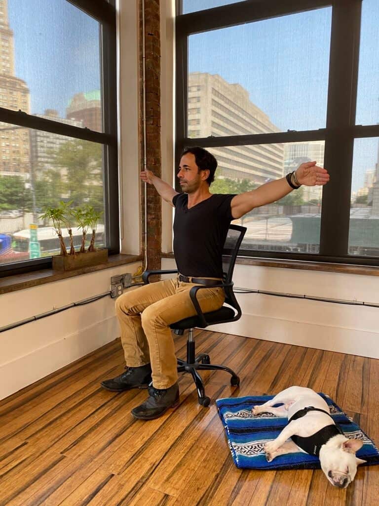 تمارين كرسي المكتب