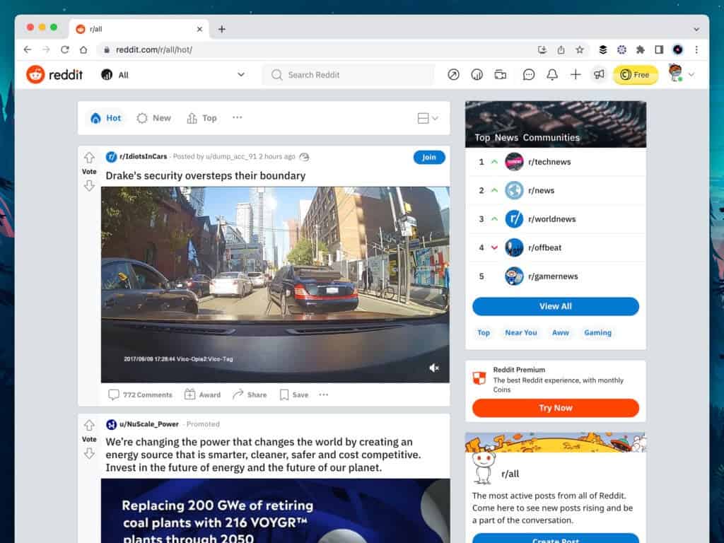 شاهد كل ما يحدث على ريديت