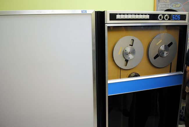 إنترنت, اتصالات, تاريخ الإنترنت, كابل إنترنت